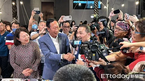 ▲▼ 侯友宜、郭台銘在台東見面 。(圖/記者崔至雲攝)