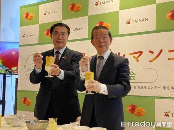 ▲台南市長黃偉哲進行台南芒果亞洲宣傳行程,抵達日本東京迅速與當地通路商展開商談,拓展台南芒果在全日本超市、星級飯店、大型遊樂園等通路,受到日媒重視。(圖/記者林悅翻攝,下同)