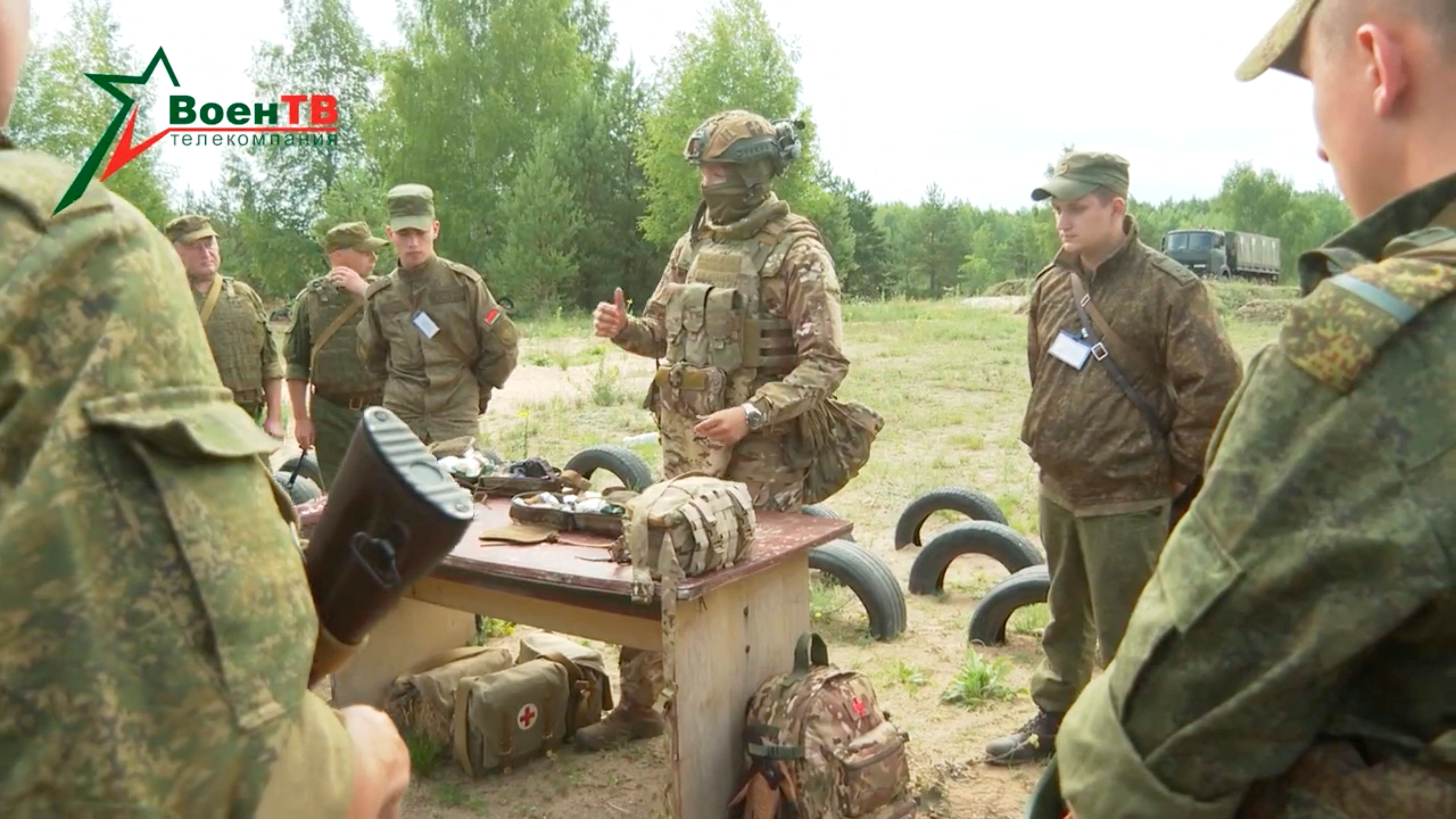 ▲俄羅斯傭兵組織瓦格納集團成員訓練白俄羅斯部隊。（圖／路透）