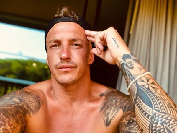 ▲▼百萬加密貨幣網紅被分屍!孩子打開「紅色行李箱」嚇傻。(圖/翻攝fernandoperezalgaba IG)