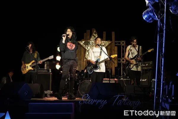 ▲台東最美星空音樂會13日晚移師池上鄉奉茶樹舉辦。(圖/記者楊漢聲翻攝)