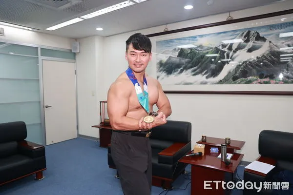 ▲埔里消防員林冠儀於世界警消運動會勇奪1金3銀。(圖/南投縣政府提供,下同)