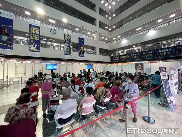 ▲▼ 嘉義市購物節滿千送百活動兌換倒數3天 。(圖/嘉義縣政府提供)