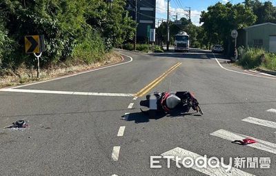 女騎士桃園路口送命　遭「切西瓜」左轉車撞死肇逃