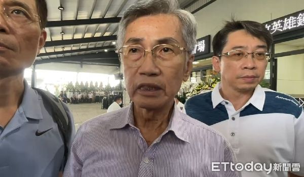 ▲▼ 明揚董事長劉安皓今再赴殯儀館 。(圖/記者吳世龍攝)