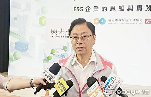 ▲針對「Lin bay好油」版主遭恐嚇案,卻演變成自導自演,桃園市長張善政今天受訪時表示,對於自導自演作法,非常令人遺憾。(圖/記者沈繼昌翻攝)