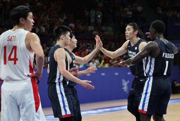 ▲中華男籃大勝日本前進4強、阿巴西、謝亞軒。（圖／中華奧會提供）
