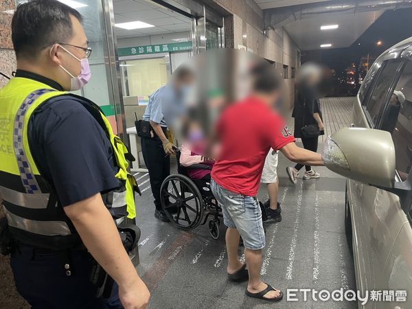 ▲▼一名婦人因新冠疫情陷入昏迷,台中警方協助開道及時就醫。(圖/民眾提供,下同)