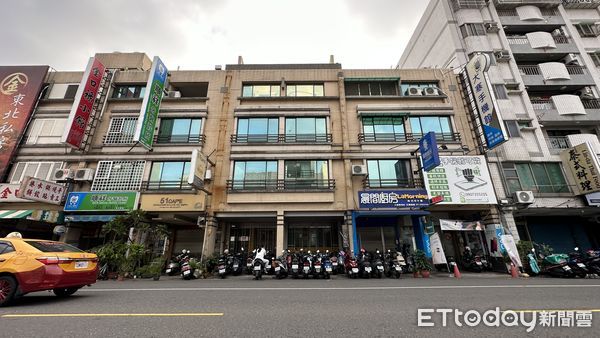 ▲▼高雄,老四川,南屏店,整修,重新開幕,店面,出租,台灣房屋,東森房屋 。(圖/記者張雅雲攝)