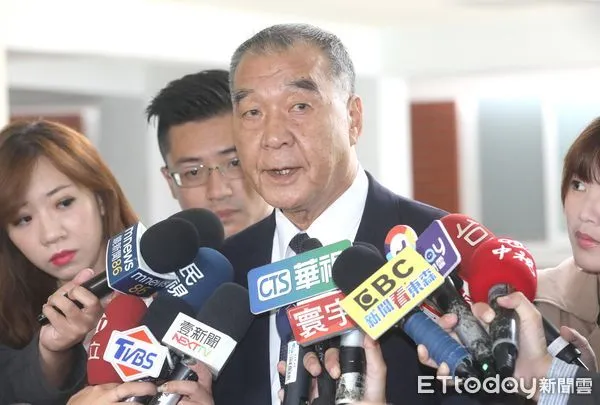 ▲▼國防部長邱國正 聯訪 立法院繼續邀請陳建仁總質詢。(圖/記者屠惠剛攝)