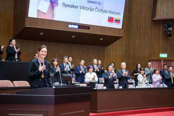 ▲▼立陶宛國會議長希米利特（Viktorija Čmilytė-Nielsen）24日在立法院發表演說。（圖／立法院提供）