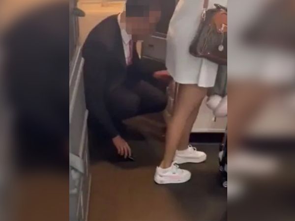 ▲▼男空服員被抓到疑似偷拍,據傳事件發生在墨西哥。(圖/翻攝自X)