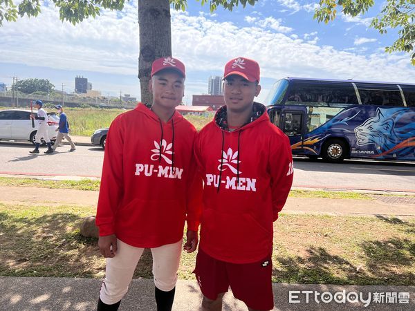 ▲普門中學叩關黑豹旗16強,總教練洪榮宏。(圖/記者簡名杉攝)