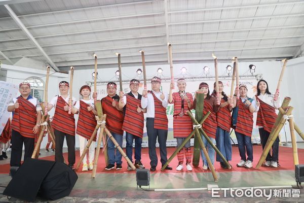 ▲北港溪溫泉嘉年華開幕吸6千人潮。(圖/南投縣政府提供)