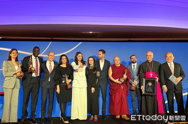 ▲▼蘇貞昌出席美國國家民主基金會致詞。(圖/蘇貞昌辦公室提供)