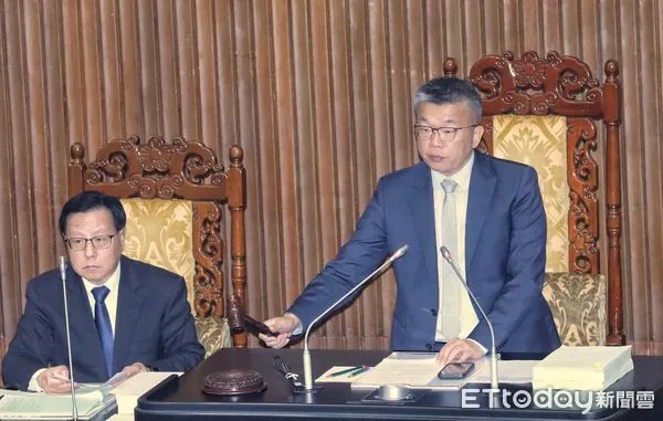 ▲▼立法院院會三讀 敲槌 刑事補償法部分條文修正草案等法案。(圖/記者屠惠剛攝)