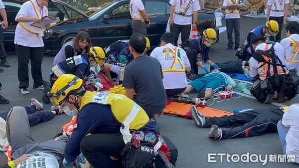 ▲台南市消防局第五大隊大橋救護義消分隊,參與全國MCI(大量傷患)比賽,榮獲優勝的殊榮。(圖/記者林東良翻攝,下同)