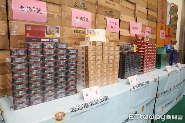 ▲▼ 海巡署今年下半年破獲2起重大毒品及菸品、香菇走私案。(圖/記者郭世賢翻攝)