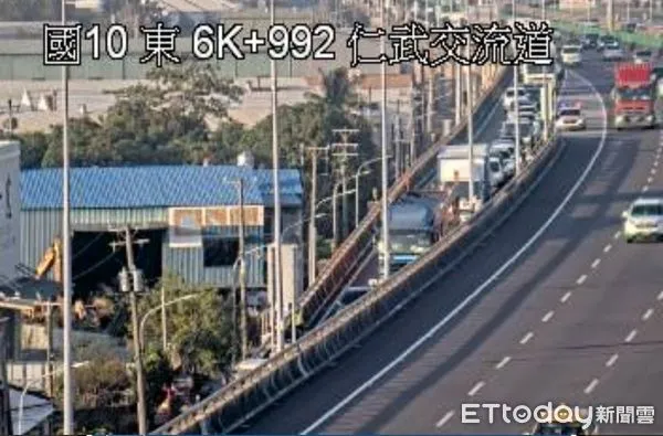 ▲▼仁武車禍 。(圖/記者陳宏瑞攝)