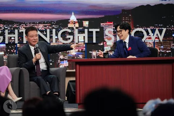 ▲▼趙少康,賀瓏夜夜秀。(圖/翻攝自Facebook/STR Network - 薩泰爾娛樂)