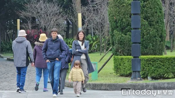 ▲▼20240128今日天氣。(圖/記者呂佳賢攝)