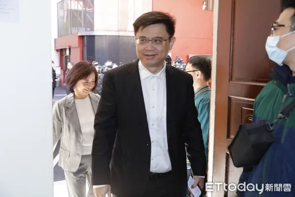 ▲▼第11屆民進黨立法院黨團召開黨團成立大會及第1次黨團會議,邀請賴清德主席與會 賴瑞隆。(圖/記者湯興漢攝)