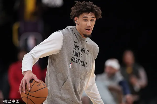 ▲▼湖人伍德、海耶斯。(圖/CFP)