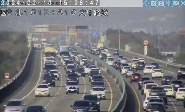 ▲▼國道今下午發生多起車禍造成回堵。(圖/高公局)