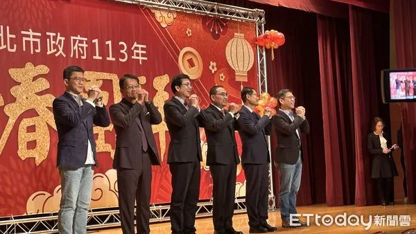▲▼ 侯友宜新春團拜 。(圖/記者崔至雲攝)