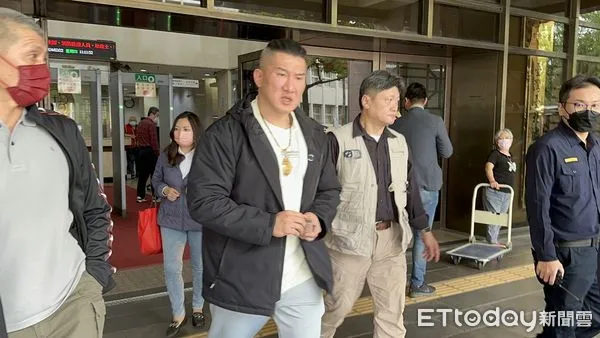 ▲▼陳之漢出庭。(圖/記者劉昌松攝)