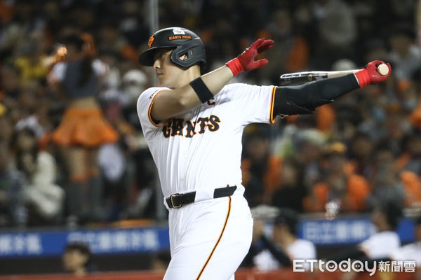 ▲讀賣巨人訪台交流賽,岡本和真。(圖/記者林敬旻攝)
