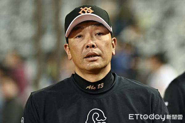 ▲▼讀賣巨人軍90週年紀念台灣試合第二戰,巨人隊監督阿部慎之助。(圖/記者李毓康攝)