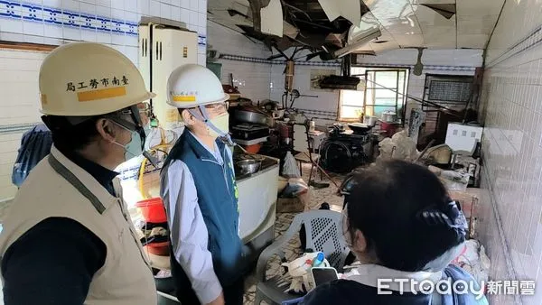 ▲台南做工行善團,攜手慈濟志工進行弱勢愛心修繕。(圖/記者林東良翻攝,下同)