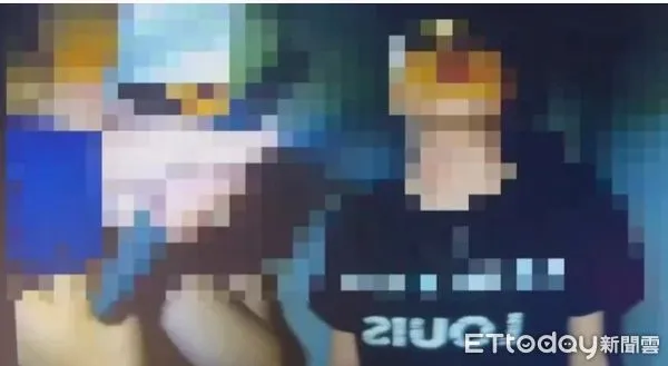 ▲▼ 發酒瘋的國中生遭警方帶回 。(圖/記者戴上容翻攝)