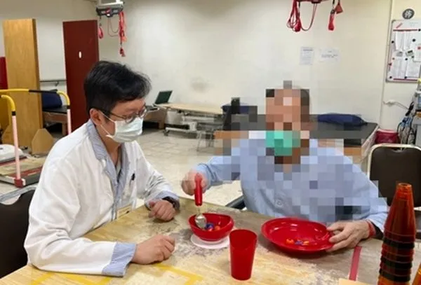 ▲桃園16家醫院提供出院準備銜接長照服務