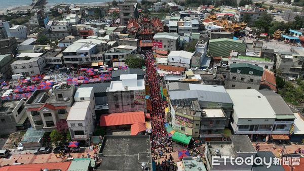 ▲▼白沙屯遶境空拍。(圖/記者湯興漢攝)