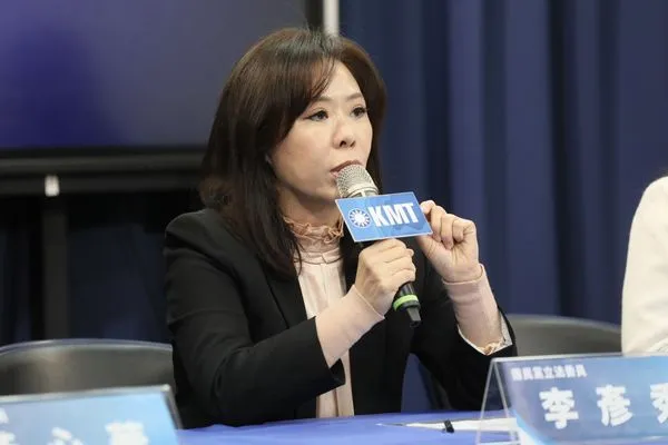 ▲國民黨召開記者會痛批衛福部擺爛。(圖/國民黨提供)