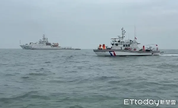 ▲▼陸漁船「閩龍漁61222」2失蹤 海巡署:大規模搜救3/19中止。(圖/記者林名揚翻攝)