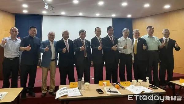 ▲▼ 簡廷在、高孔廉 。(圖/記者任以芳攝)