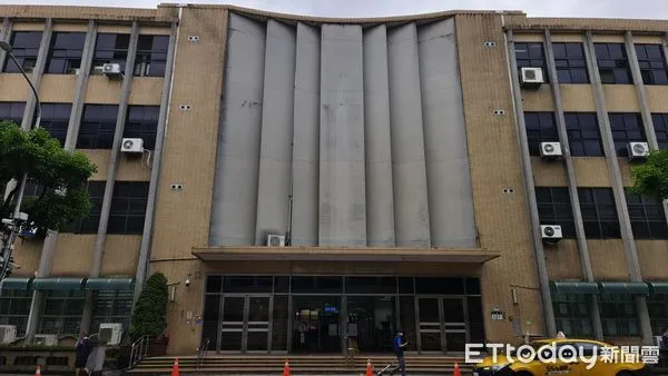 ▲▼台灣高等法院刑事庭大廈外觀。臺灣高等法院刑事庭大廈外觀。臺灣高等法院外觀。台灣高等法院外觀。台高院外觀。高院外觀。高本院外觀。(圖/記者黃哲民攝)