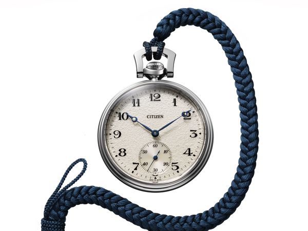 CITIZEN製錶百年紀念懷錶台灣僅4只　300年日本工坊製錶繩