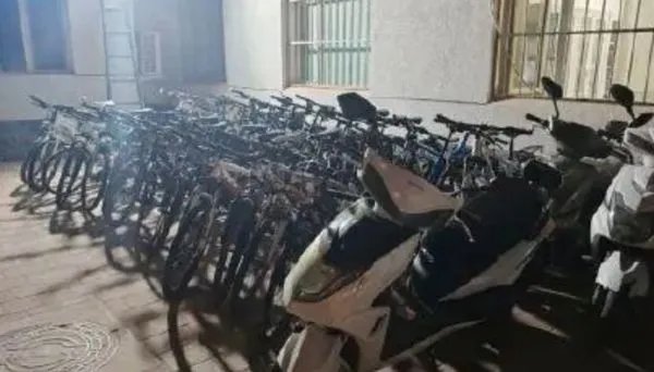 ▲▼ 男子就愛兩輪,偷竊後放自家院子欣賞 。(圖/翻攝 廣州日報)