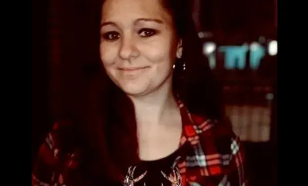 35歲媽挺身保護孩子抵擋凶狠犬 「母親節前3天」被狗群撕咬亡。(圖/翻攝自Facebook)