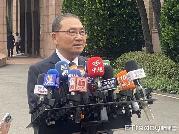 ▲▼侯友誼、蔣萬安行政院會後受訪。(圖/記者黃國霖攝)