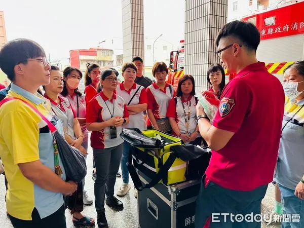 ▲竹崎救護義消參訪屏東縣政府消防局潮州分隊。 。(圖/記者陳崑福翻攝)