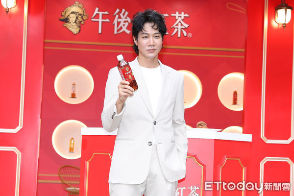 ▲▼ 薛仕凌出席午後紅茶新包裝發表會。(圖/記者黃克翔攝)
