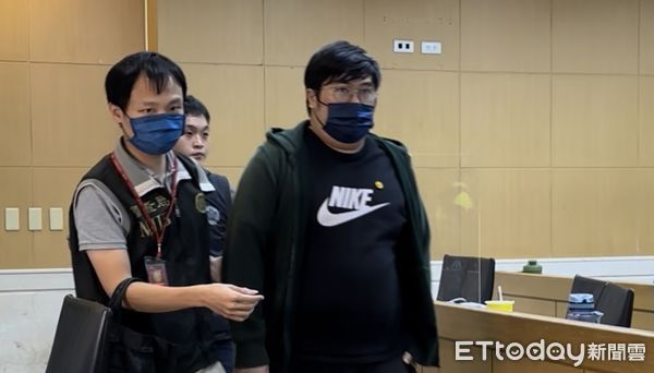 ▲▼高鐵Tgo會員、國泰世華小樹點兌換點大盜鄭宇軒。(圖/記者劉昌松攝)