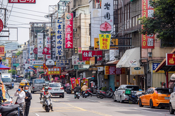 ▲▼育堂建設,豐原,晴山百里,東方大苑 。(圖/記者陳筱惠攝)