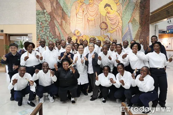 ▲莫三比克TEEP教育團參訪花蓮慈濟醫院交流。(圖/慈濟醫學中心提供,下同)