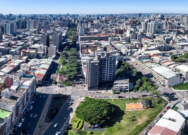 ▲▼北屯鳥瞰,北屯捷運綠線,北屯,房市,櫻花柳川之櫻 。(圖/記者陳筱惠攝)